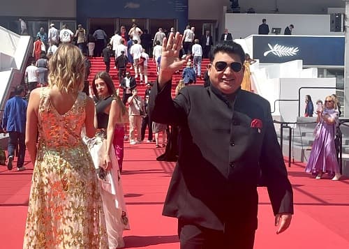 You are currently viewing Guns to Glamour: Former Army Captain Rahul Bali walks the Red Carpet at Cannes to make India Proud