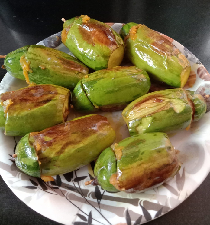 You are currently viewing Recipe for Potol er Dorma (Stuffed Pointed gourd)