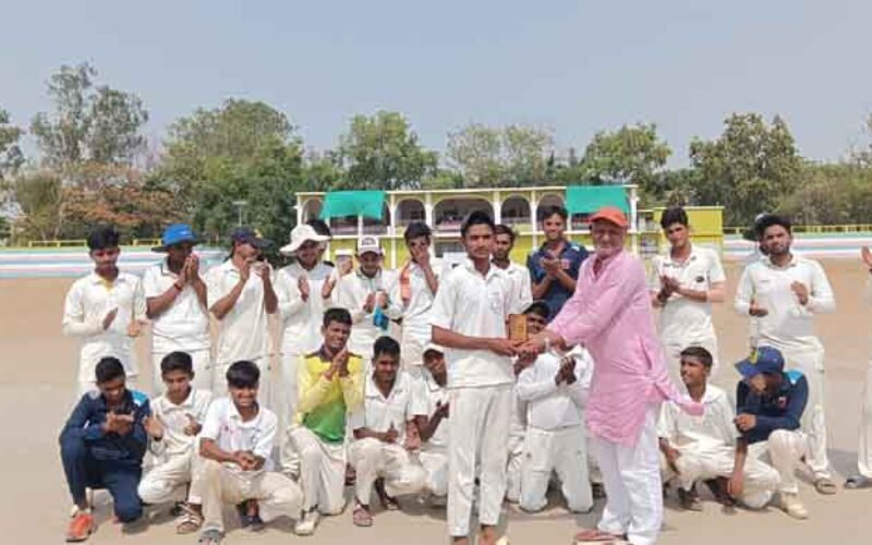 Kaimur Edge Past Bhojpur by 3 Wickets in U-16 Cricket Tournament