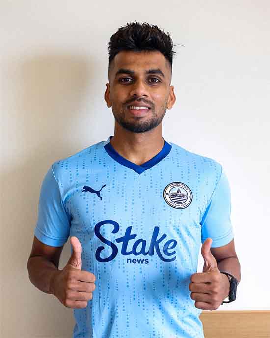 You are currently viewing Mumbai City FC Complete Signing of Brandon Fernandes