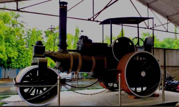 123-Year-Old British-Era Road Roller Unearthed During Patna Collectorate Construction
