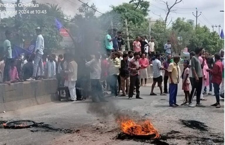 Dalit-Led Protests Paralyse Some Parts of Patna During Bharat Bandh; Schools Closed, Highways Blocked