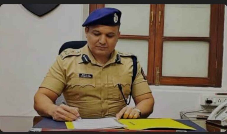 IPS Shivdeep Lande Resigns, Speculation Grows Over Political Future