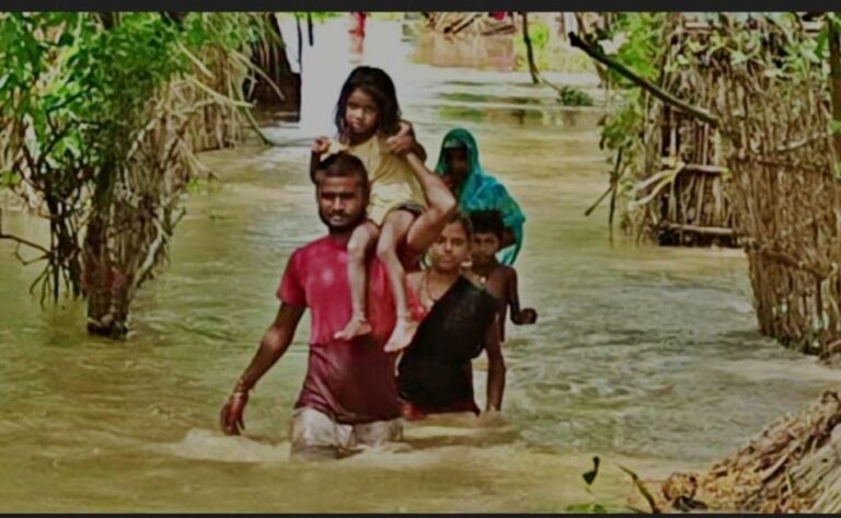 Floods Worsen in Bihar, Army on Standby as 29 Districts Affected