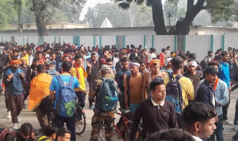 Chaos at Danapur Army Recruitment as Massive Crowd Overwhelms Venue