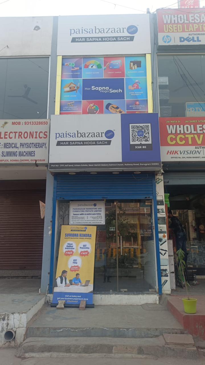 At Paisabazaar's stores, trained experts would provide consumers with expert advice and curated recommendations on a wide range of financial aspects