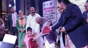 Bihar government has formally launched a scheme to provide uniforms stitched by Jeevika Didis to children enrolled at Anganwadi centres