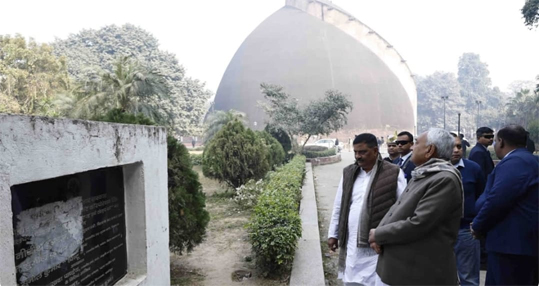 Bihar Chief Minister Nitish Kumar at Golghar during inspection
