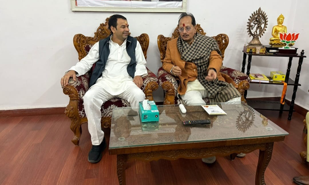 Tej Pratap Yadav with Bihar Deputy Chief Minister Vijay Kumar Sinha