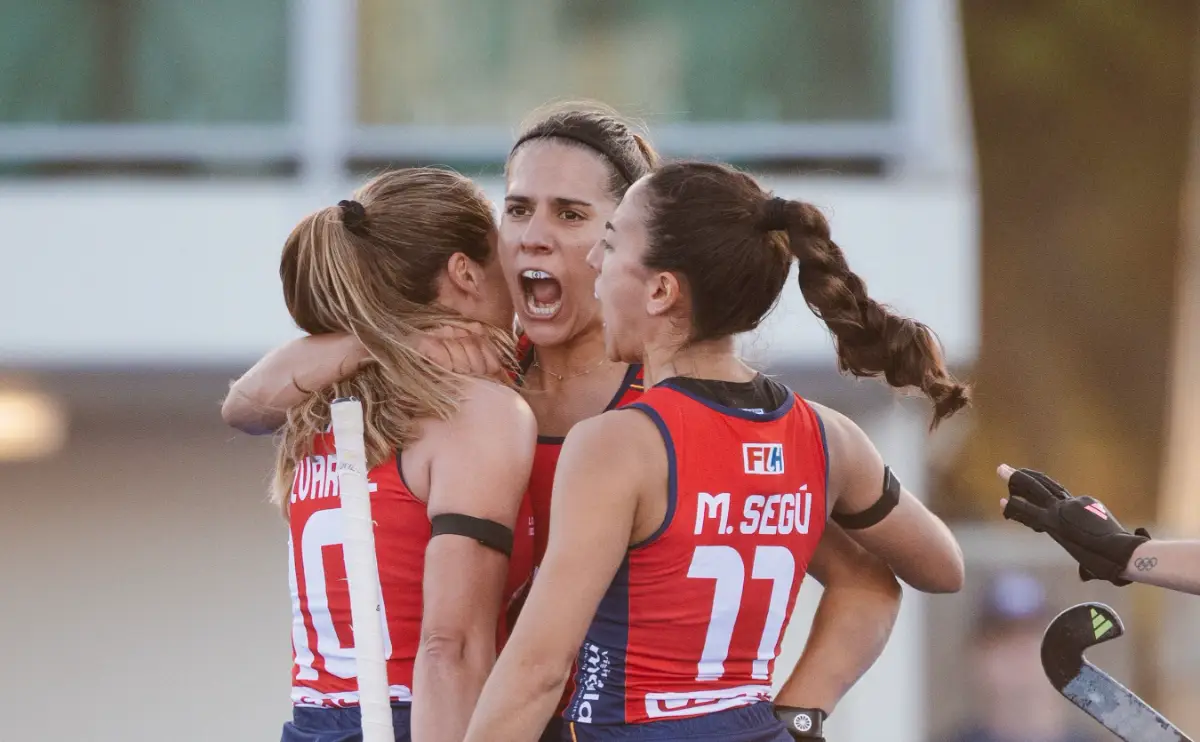 Jubilant Spanish women