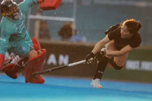 Chinese women vs Spain