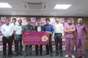 Dr R Ananthraman, Senior Consultant Interventional Cardiologist, and Dr Aravindan Sevaraj, Co-Founder & Executive Director, with cardiology and radiology teams at Kauvery Hospital