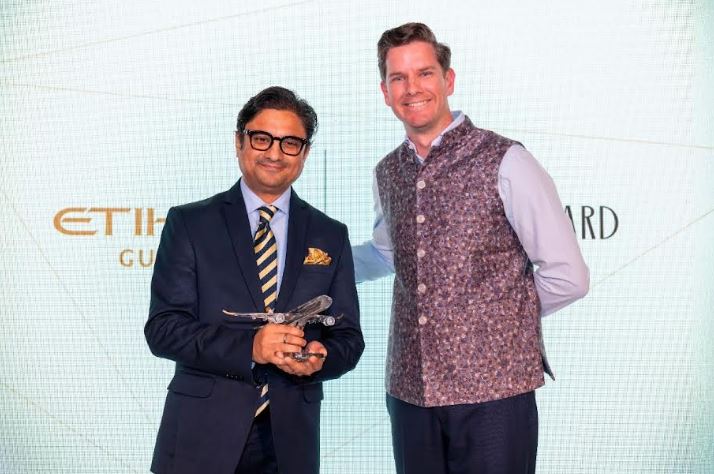 (L to R) Mr Anirudh Kandpal, Co-Founder and Senior Vice President, The Postcard Hotel, and Mr Mark Potter, Managing Director, Etihad Guest - celebrate the launch of the new partnership