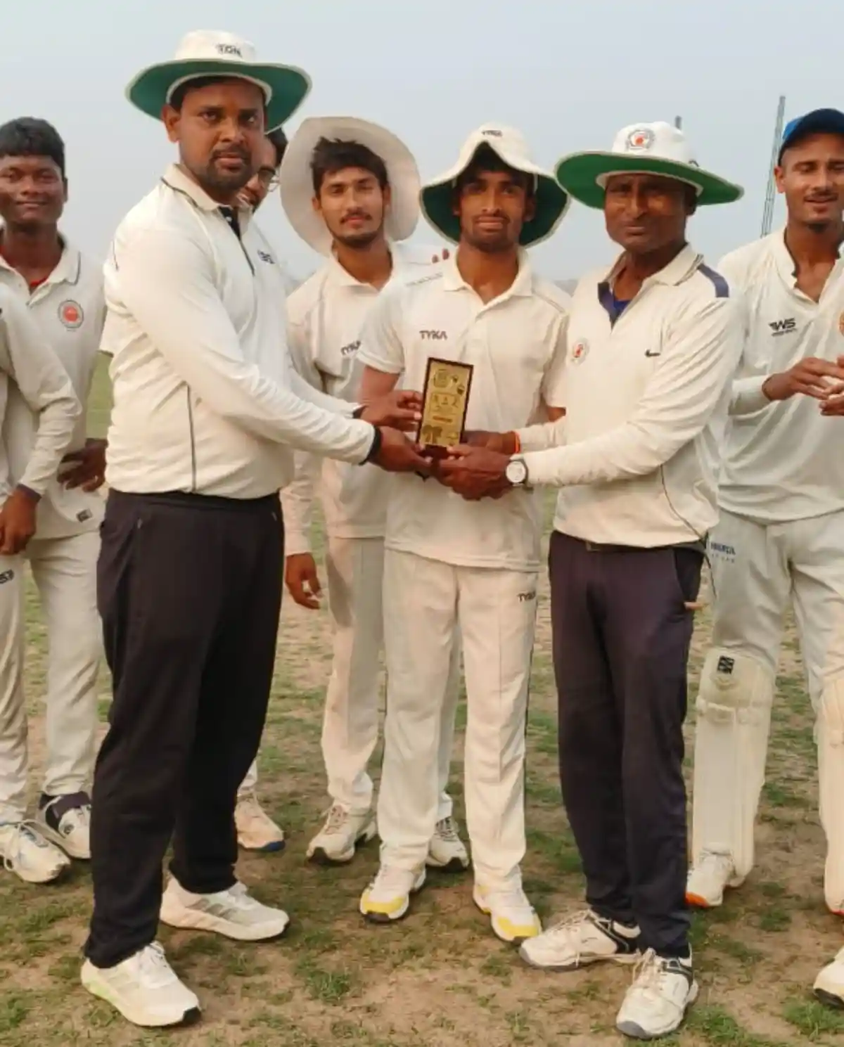 Amar CC team members