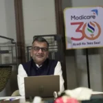 Samir K Modi addressing Modicare Advisors at the Azadi Ke Tees Saal Celebration