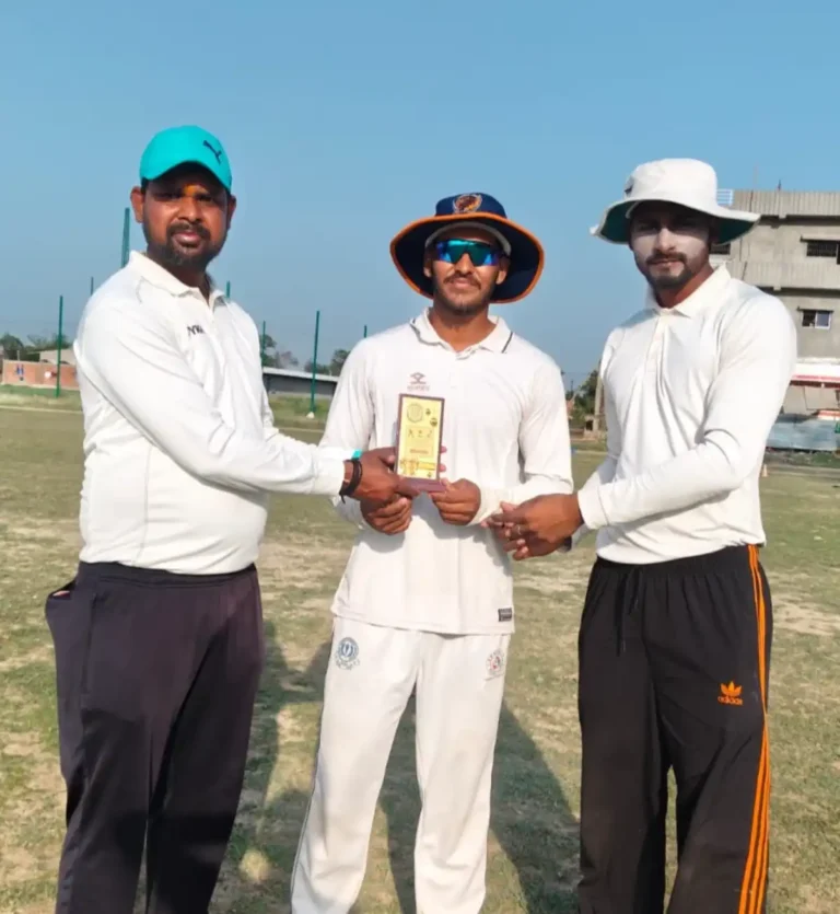 Raunit (RBNYAC) gets man of the match award