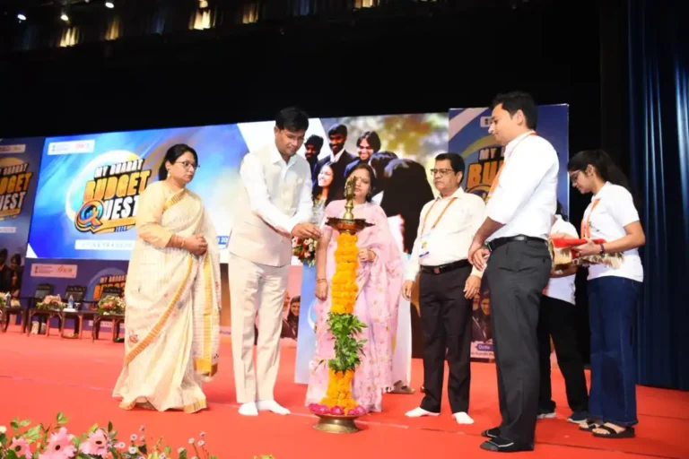 Viksit Bharat Budget Quiz – Youth Dialogue 2026’ was organised in Lucknow.