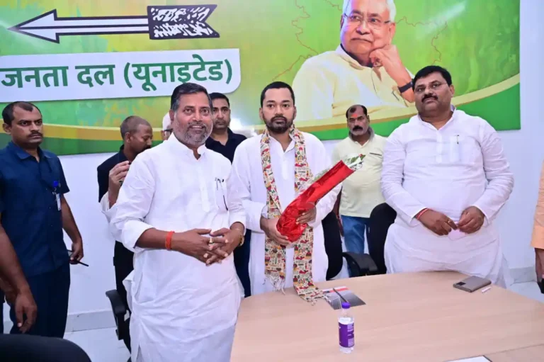 Nishant Kumar at JD(U) office