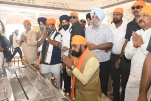 Bihar Chief Minister Samrat Choudhary Offers Prayers at Takht Sri Harmandir Sahib in Patna.