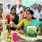 Dr. Anusha, Glow by Kirtilals Madurai Channel Partner inaugurated the new showroom