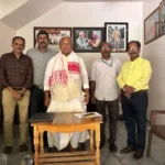 Coir Board officials with Union Minister Jitan Ram Manjhi