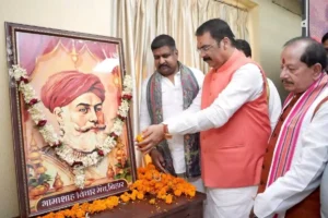 BJP State President Sanjay Saraogi Paid Tribute to Bhamashah on His Birth Anniversary in Patna