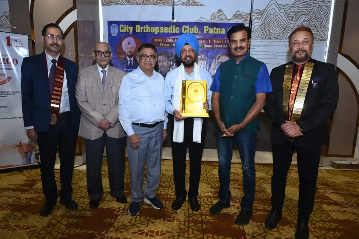 Participants at Orthopaedic seminar in Patna.