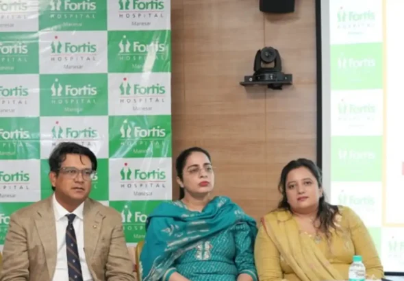 Left to Right : Dr Vinay Samuel Gaikwad, Senior Director Surgical Oncology, Dr Pooja Babbar, Consultant Medical Oncology, Dr Mansi Chowhan, Senior Consultant, Surgical Oncology