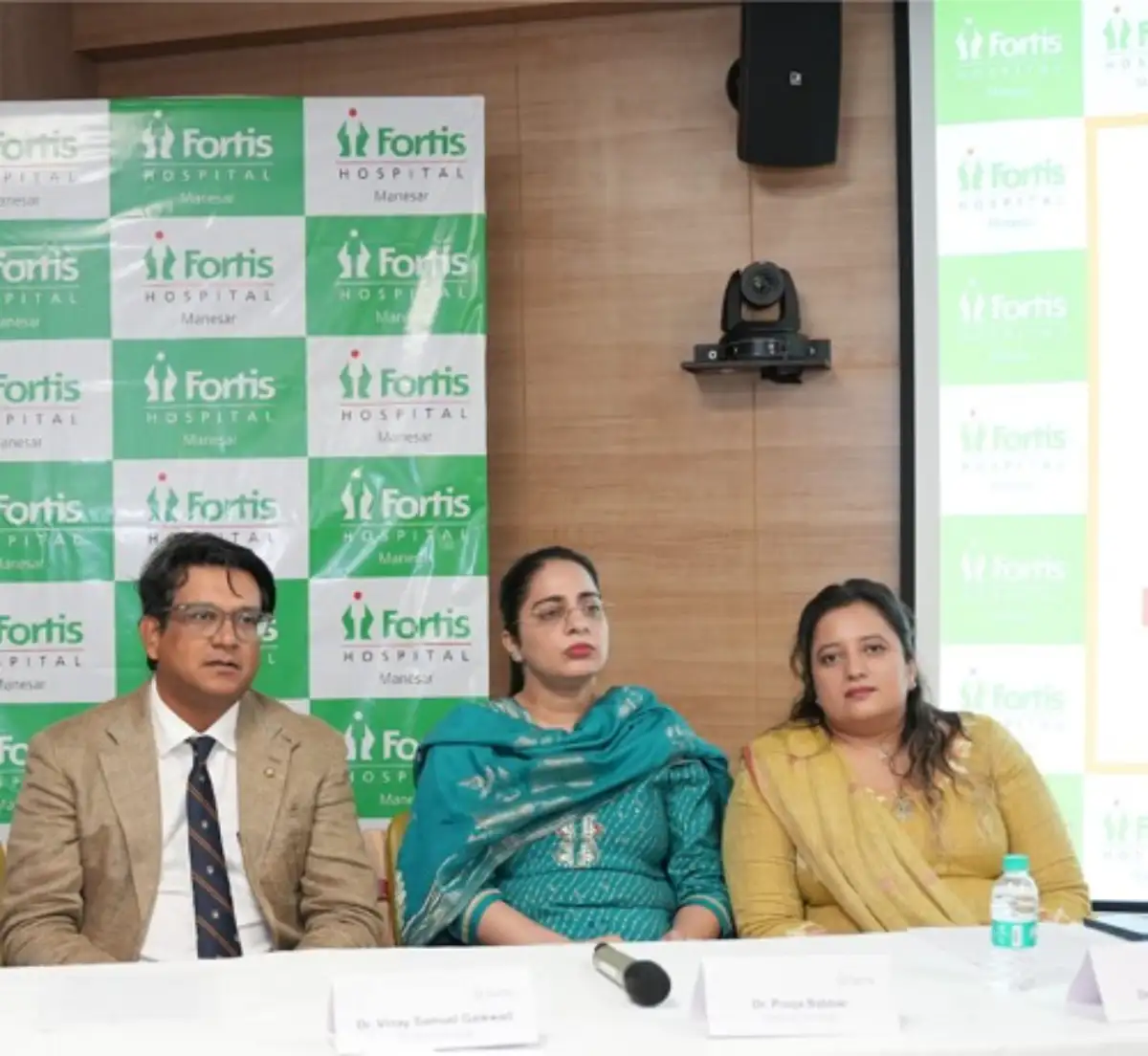 Left to Right : Dr Vinay Samuel Gaikwad, Senior Director Surgical Oncology, Dr Pooja Babbar, Consultant Medical Oncology, Dr Mansi Chowhan, Senior Consultant, Surgical Oncology