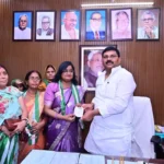 Women leaders of West Champaran joined JD(U) in Patna on April 27, 2026.