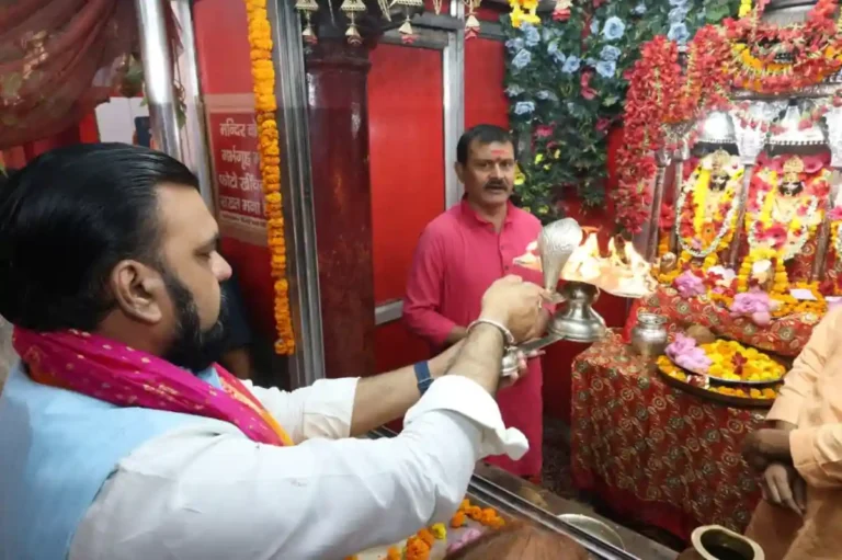 Bihar Chief Minister Samrat Choudhary offers prayers at Bari Patandevi Temple in Patna City.