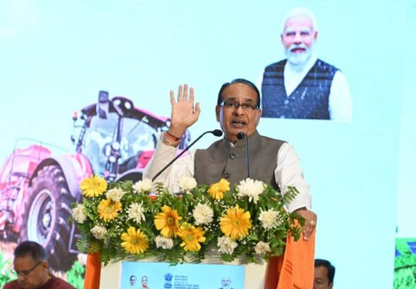 Union Minister Shivraj Singh Chouhan addressing Northern Region Agriculture Conference in Lucknow.