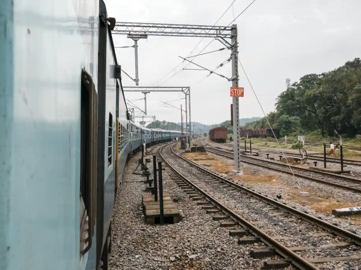 01-train