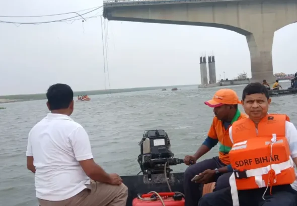 A span of Vikramshila Setu collapsed in Bhagalpur .