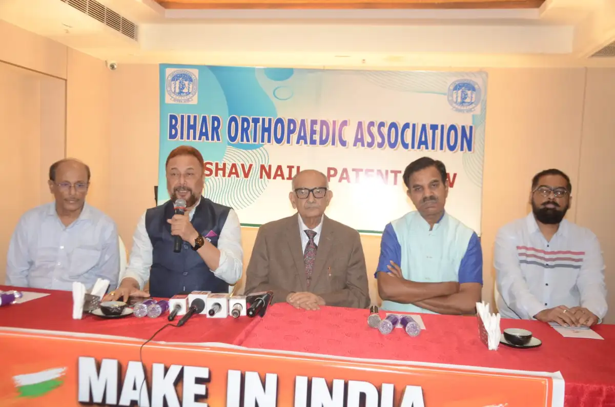 Dr. Amulya Kumar Singh, President of the Bihar Orthopaedic Association, addressing a press conference in Patna.