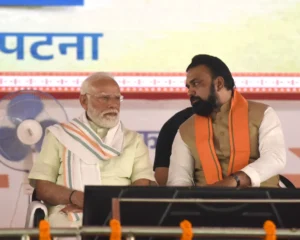 Prime Minister Narendra Modi and Bihar Chief Minister Samrat Choudhary at Gandhi Maidan in Patna.