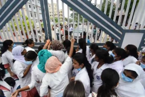 Nursing students staged demonstration at IGIMS gate in Patna on May 8, 2026.