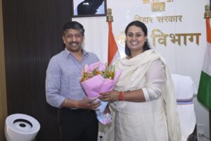 Director General of the Bihar State Sports Authority Raveendran Sankaran welcomes Minister Shreyasi Singh in the Sports Department of Bihar Secretariat in Patna on May 11, 2026.