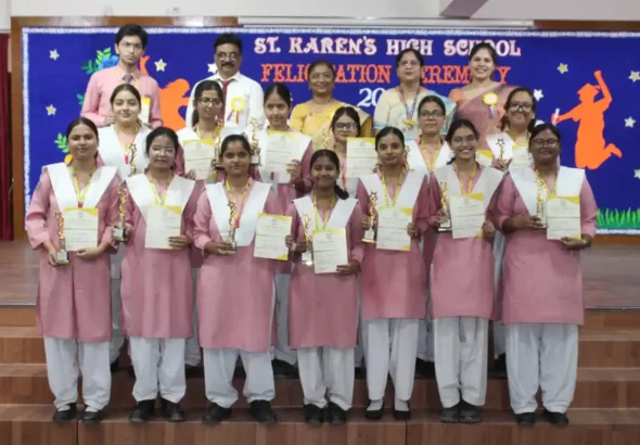 St Karen's High School felicitates CBSE 2006 toppers in Patna on May 18, 2026.