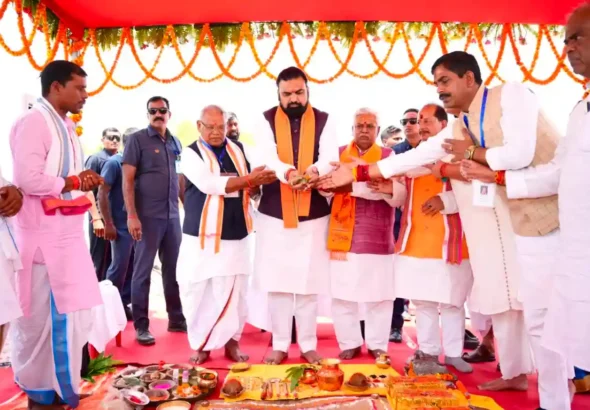 Bihar Chief Minister Samrat Choudhary and Union MSME Minister Jitan Ram Manjhi jointly laid the foundation stone of a technology centre in Gayaji on June 15, 2026.
