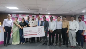 Dr. R Anantharaman, Director for Transcatheter Heart Valve Therapies, Dr Mahesh Kumar Medical Superintendent and team of cardiologists and cardiac surgeons