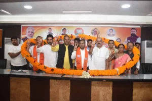 Former Jan Suraaj Candidate Dr Manoj Kumar Singh Joins BJP with Hundreds of Supporters in Patna on July 20, 2026.