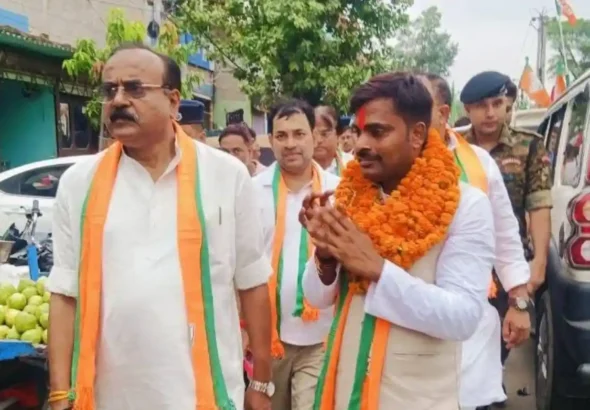 BJP Intensifies Door-to-Door Campaign for Bankipur By-election as NDA Candidate Neeraj Kumar Sinha Seeks Public Support in Patna on July 18, 2026.