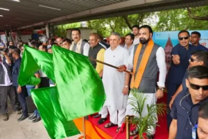 Bihar Chief Minister Samrat Choudhary on Monday flagged off a special train carrying 1,150 pilgrims from Patliputra Junction as part of the Somnath Swabhiman Parv.