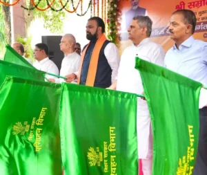 Bihar CM Samrat Choudhary Flags Off First E-Bus Under PM Scheme, Launches New Deluxe Bus Fleet in Patna on July 25, 2026.