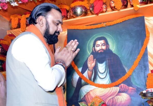 Bihar Chief Minister paid tributes to Sant Shiromani Guru Ravidas on his 650th birth anniversary in Patna on August 7, 2026.