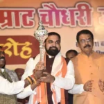 Kanu-Halwai community felicitated the Bihar Chief Minister Samrat Choudhary with a bouquet, ceremonial shawl, mace, memento and flower garlands in Patna on August 2, 2026.