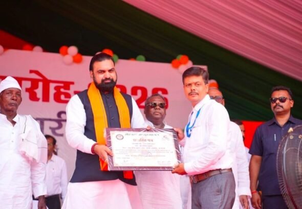 Samrat Choudhary Attends Flag-Hoisting Ceremony at Mahadalit Tola in Patna on Independence Day