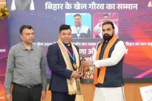 Bihar Chief Minister felicitates para athlete Soman Rana on National Sports Day in Patna on August 29, 2026.