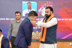 Bihar Chief Minister felicitates para athlete Soman Rana on National Sports Day in Patna on August 29, 2026.